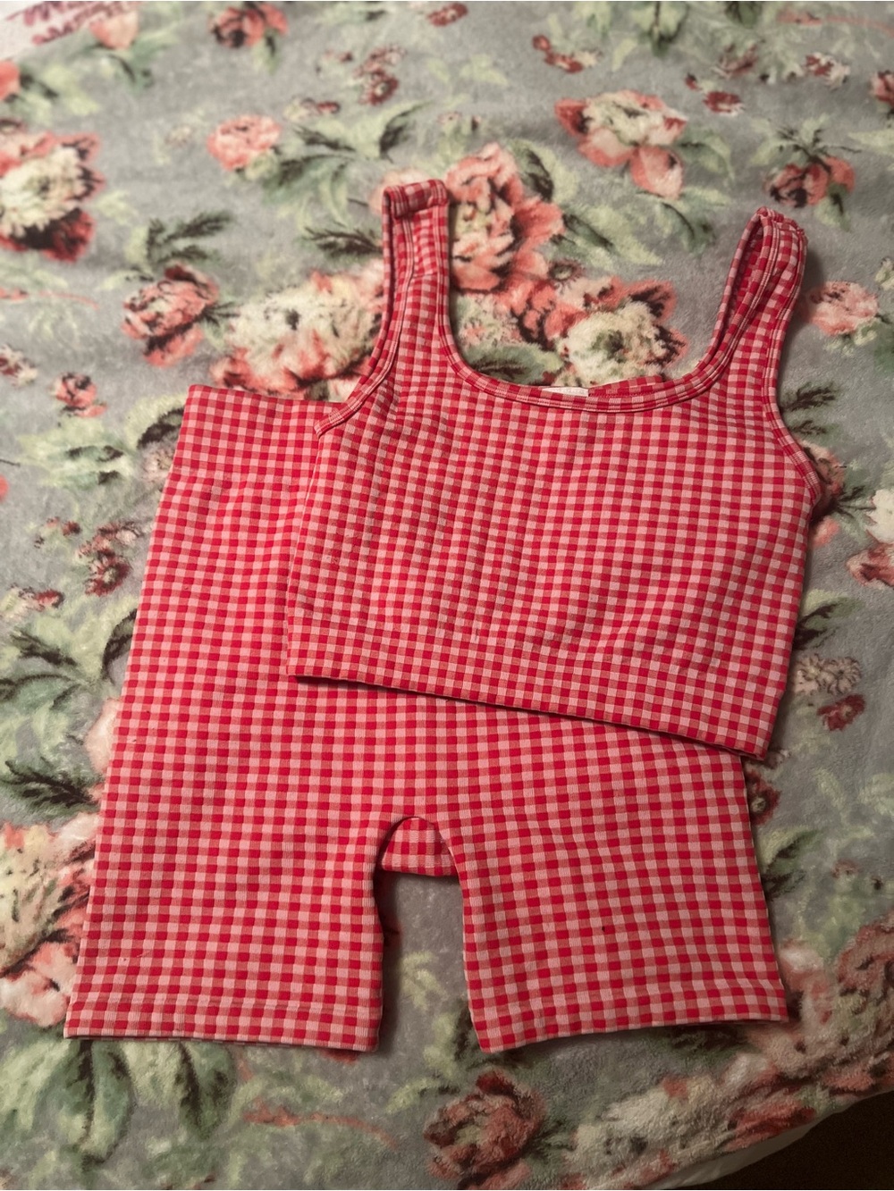 Red Gingham Cropped Tank and Bike Shorts Athletic Work Out Lounge Set NoBo Sz S